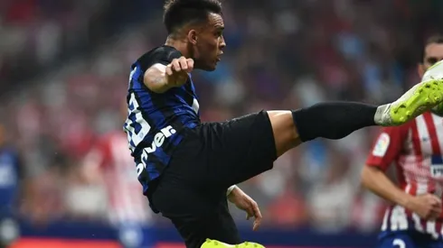 ¡QUÉ GOLAZO! Lautaro voló y puso el primero para el Inter.