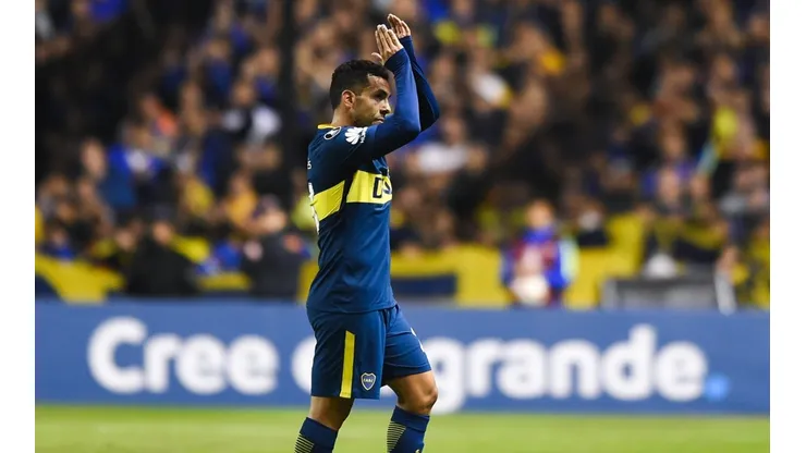 El gesto de Tevez que hizo muy feliz a un niño en La Bombonera