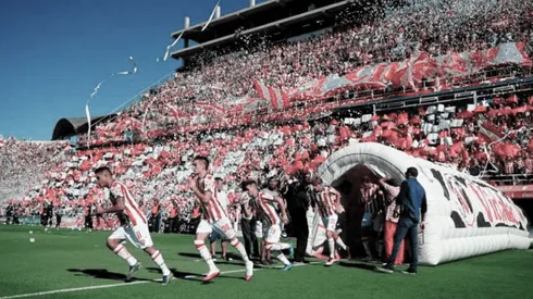 Unión y Aldosivi se enfrentan por la primera fecha de la Superliga Argentina.