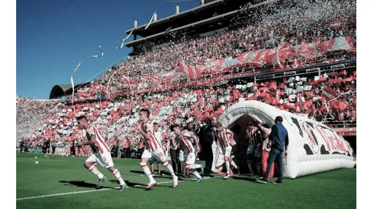 Unión y Aldosivi se enfrentan por la primera fecha de la Superliga Argentina.