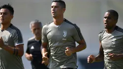Paulo Dybala y Douglas Costa se burlaron de Cristiano Ronaldo