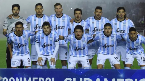 Atlético Tucumán vs Atlético Nacional (Foto: Getty)