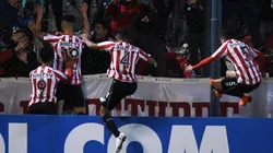 Juan Francisco Apaolaza sorprendió con un remate espectacular.