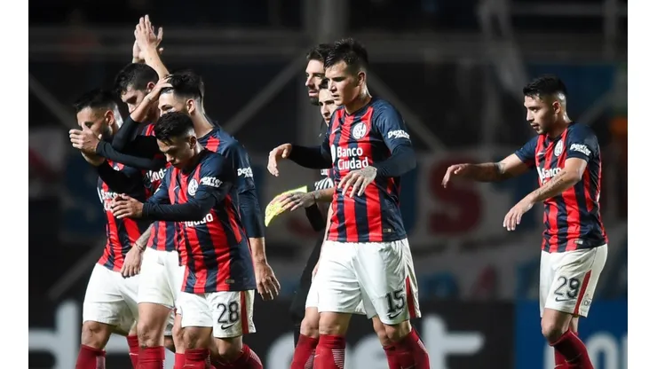 Sufre San Lorenzo: ¿Deportes Temuco le gana la pulseada en Conmebol?