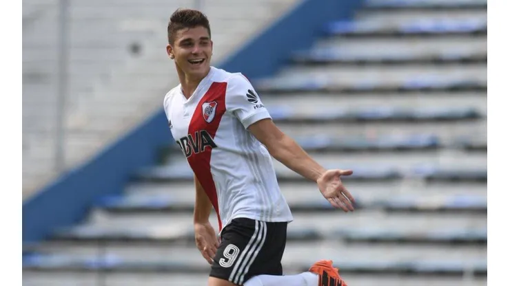 LA 9 ES DE LA ARAÑA. Álvarez usará la mítica camiseta del Millonario