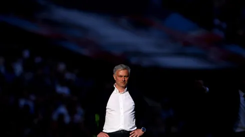 Mourinho habló con la prensa de su club y aseguró que si no fichan jugadores será "una temporada difícil para el Manchester United".