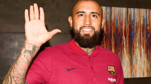 Llegó: la primera imagen de Arturo Vidal como jugador del Barcelona