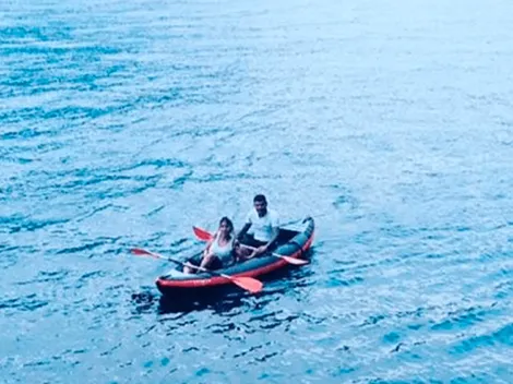 ¡Felices los tres! Wanda, Mauro y Lisandro López, en un paraíso en medio del agua