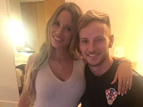Rakitic volvió a presumir a su despampanante pareja