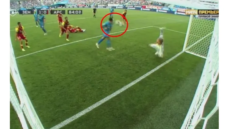 Seba Driussi falló en Rusia un gol que metía hasta Vladimir Putin