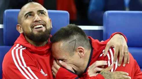 Arturo Vidal y Franck Ribéry, grandes amigos.
