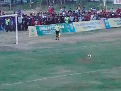 Indonesia, señores: último penal, ganan y la invasión de campo recorrió el mundo