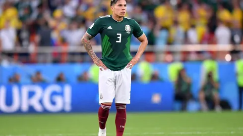 Salcedo podría ser castigado por su club en Alemania