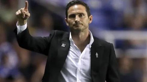 Frank Lampard celebra el triunfo de su equipo.