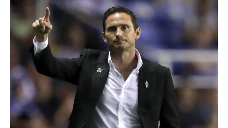 Frank Lampard celebra el triunfo de su equipo.