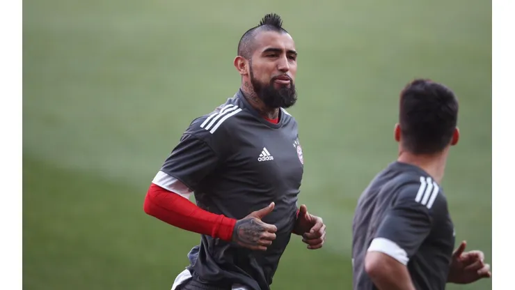 EL REY. Arturo Vidal durante sus últimos entrenamientos con el Bayern Múnich (Foto: Getty).