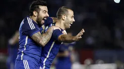 Foto de Ezequiel Lavezzi con Javier Mascherano.
