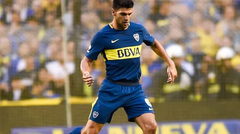 Lisandro Magallán con la camiseta de Boca.