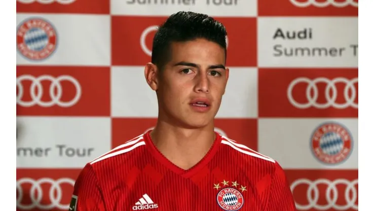 ¡SAAALSA! James se mueve muy bien.
