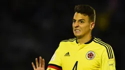 Santiago Arias se sumó al equipo de Simeone por cinco temporadas.