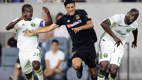 Carlos Vela con la playera de Los Ángeles FC.