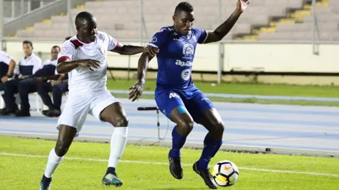 Los panameños doblegaron en la segunda parte al conjunto jamaiquino