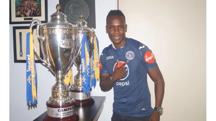 El delantero azul buscará su gol 100 en la Liga Nacional de Honduras