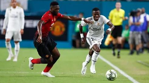 Vinicius Jr ante Manchester United.