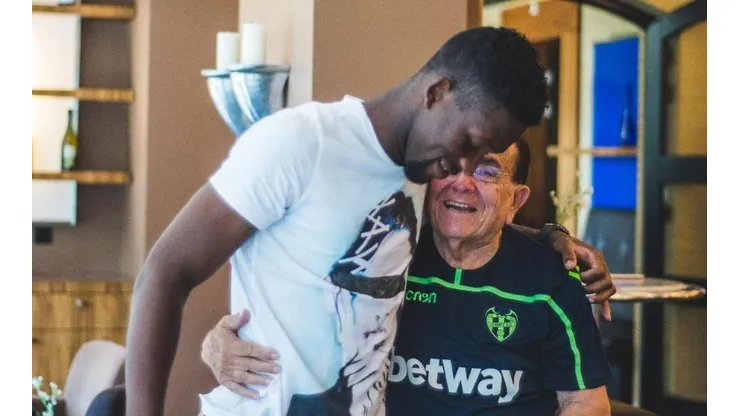 Jefferson Lerma es una de las figuras del Levante, que desestimó ofertas multimillonarias en este mercado de pases.