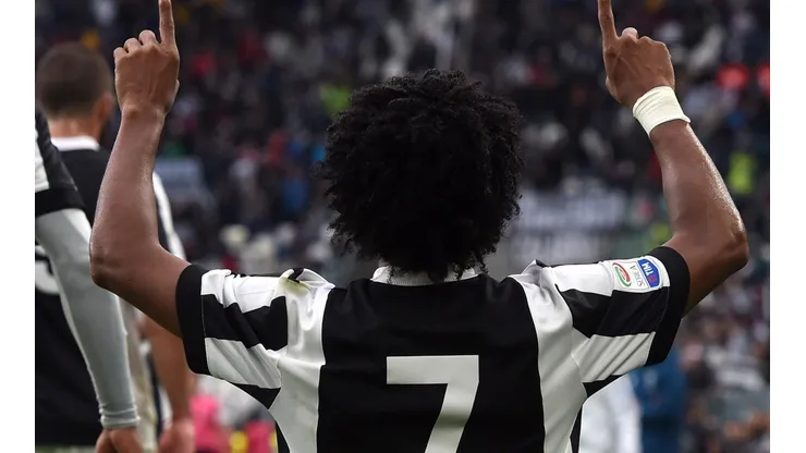 Cuadrado se entrena con Juventus de cara a la próxima temporada junto a Cristiano.