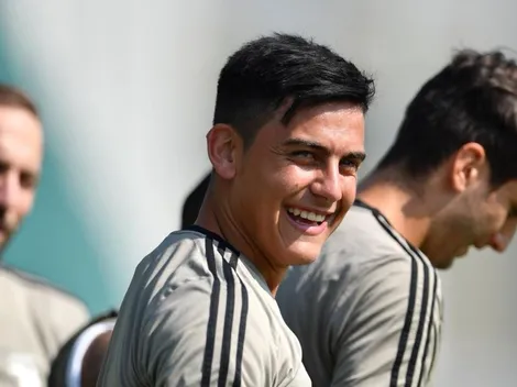 Después de darlo todo en la práctica, Dybala subió 4 fotos empapado   