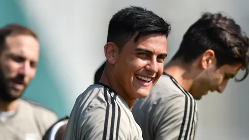 FELIZ DE LA VIDA. La sonrisa de Dybala durante el entrenamiento de Juventus (Foto: Juventus FC).