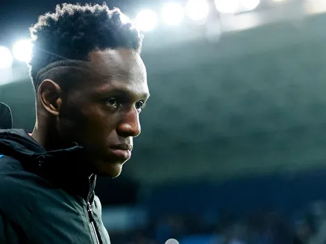 Yerry Mina sacó que es jugador del Barcelona en su perfil de Instagram y siguió al Manchester