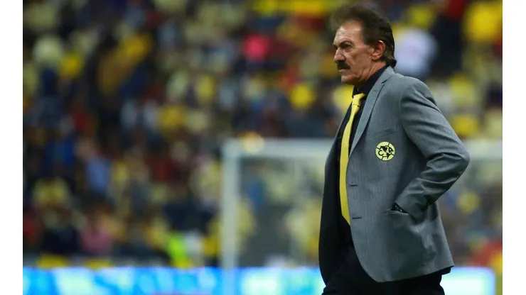 Ricardo La Volpe aparece en el último vídeo de Pyramides F.C.