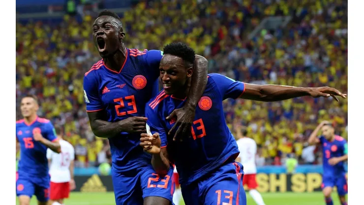 Dávinson Sánchez mostró su apoyo públicamente al nivel futbolístico de Yerry Mina.