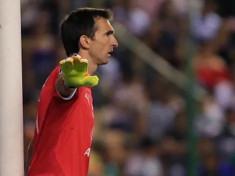 Barovero llegó a Rayados para ser el imbatible