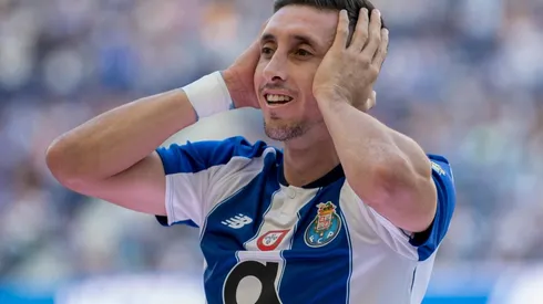 Héctor Herrera no quiere salir de Porto.