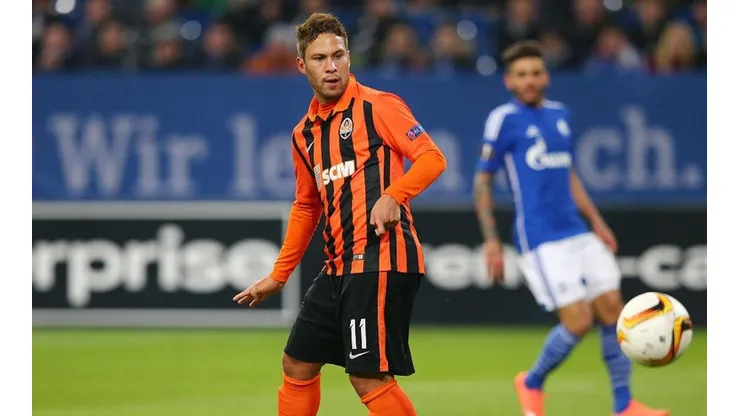 Marlos con la camiseta del elenco ucraniano.