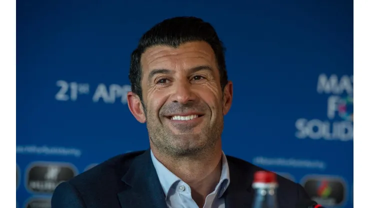 El ridículo montaje de Luis Figo en Instagram