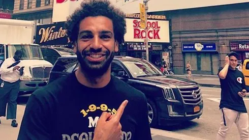 ¡Sueño cumplido! Salah estaba caminando por New York y se encontró un mural de su cara