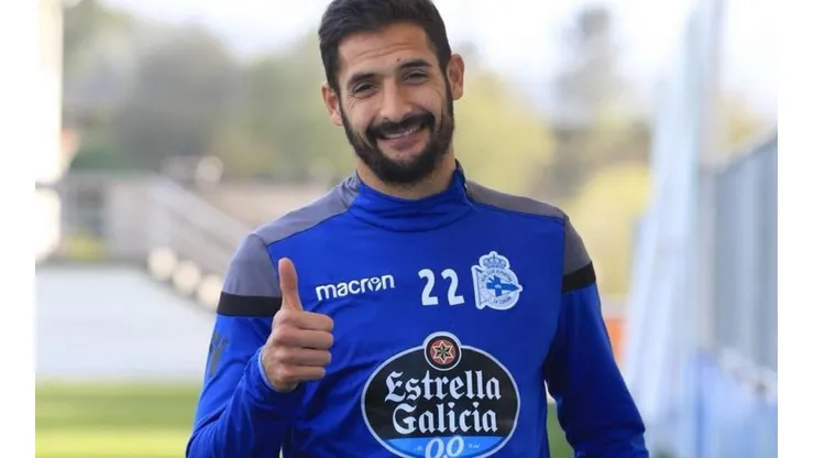 El costarricense solo se presentó el jueves a entrenar con el Deportivo