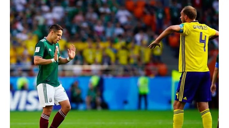 Chicharito Hernández no está en lista de transferible.