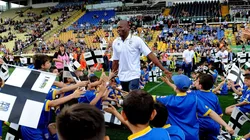 En Argentina compararon a Sebastián Villa con el mítico Tino Asprilla, quien desmintió parecido.