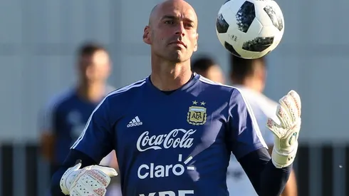 Caballero vuelve a pensar en Boca ahora que Chelsea fichó otro arquero