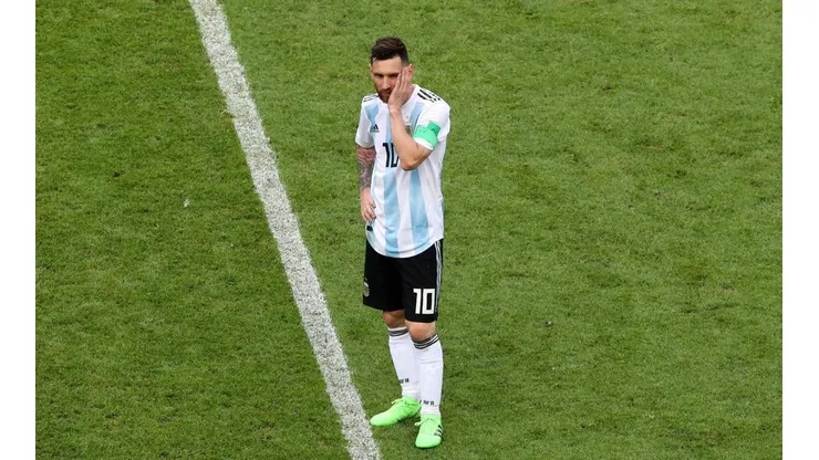 SIN RESPUESTAS. La frustración de Lionel Messi después de la derrota contra Francia (Foto: Getty).