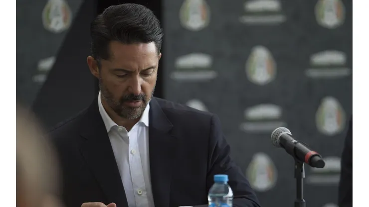Mantener el status quo entre ambos organismo: el plan de Yon de Luisa