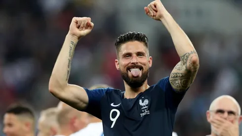 Olivier Giroud estaría cerca del Atlético Madrid