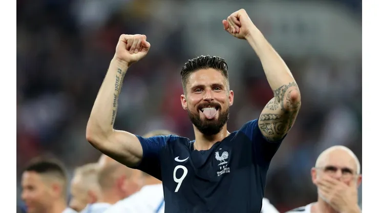 Olivier Giroud estaría cerca del Atlético Madrid