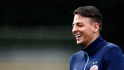 Santiago Arias está a punto de cerrar su paso a la Serie A, según la prensa italiana.