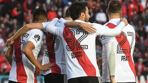 ¿TE PONES LA VIOLETA, MILLO?